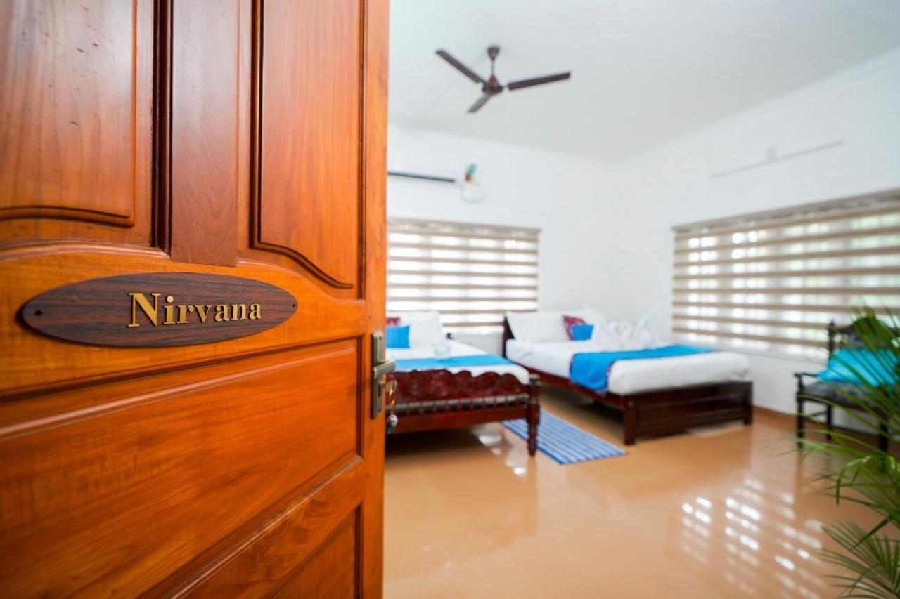 Parudeesa - Heavenly- Luxurious Palace Look-Near Cbd - Kerala - India With Breakfast Kāladi Habitación foto